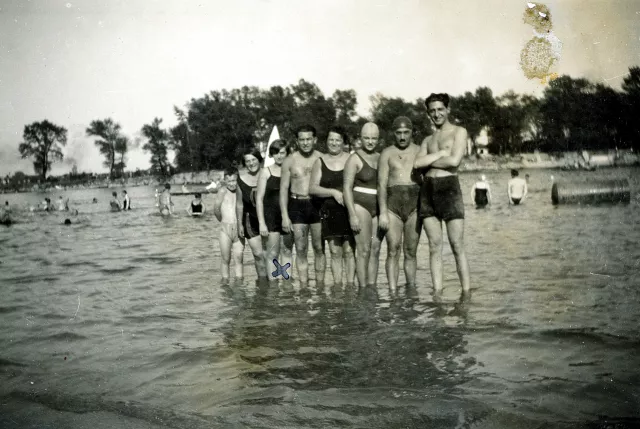 Alfred und Hedwig Roth im Gänsehäufel
