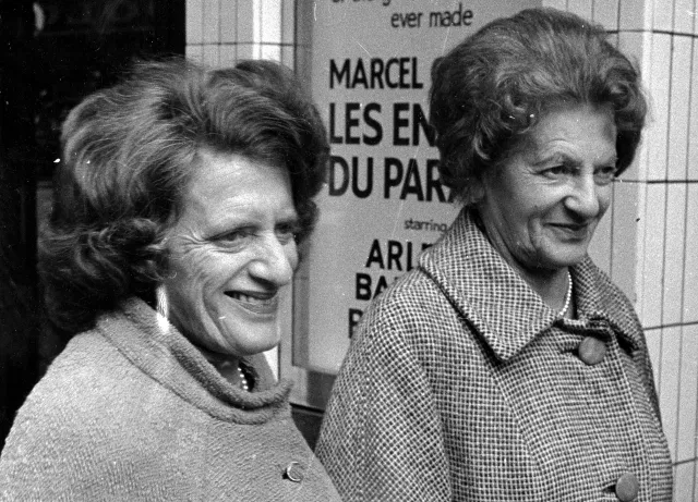 Irma und Hermine Weiss in Frankreich