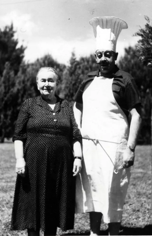 Regine Bendiner und ihr Sohn Fritz Bendiner in Argentinien