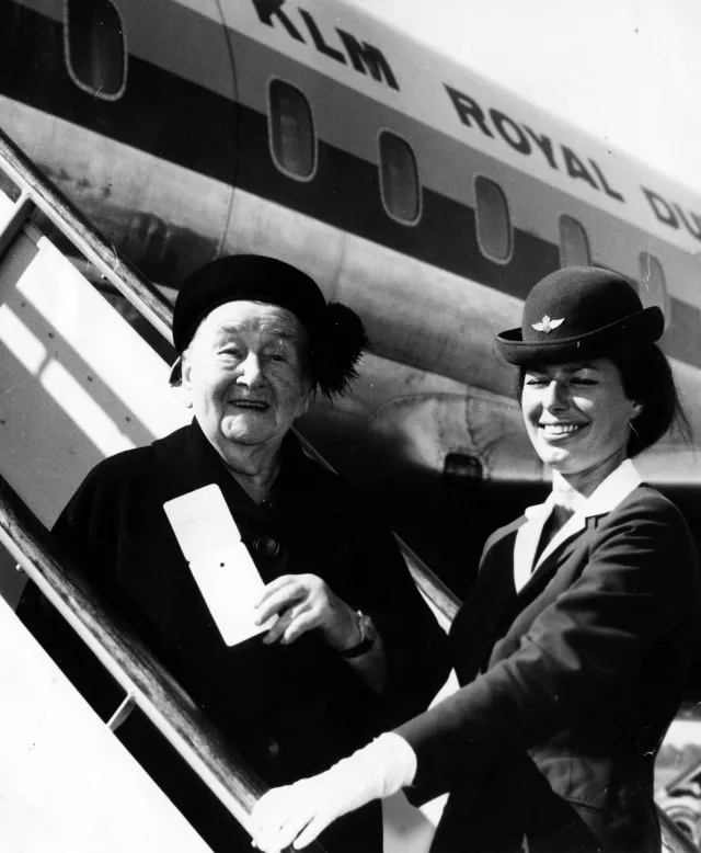 Regine Bendiner als Passagier der KLM