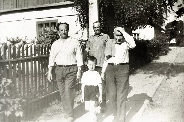 Leon Nachwalger bei einem Besuch im Jahre 1991 in Obertyn