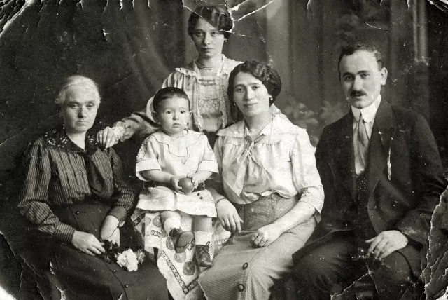 Jakob und Marie Steiner mit Sohn Eugen und Anna Fiala, Schwester der Mutter