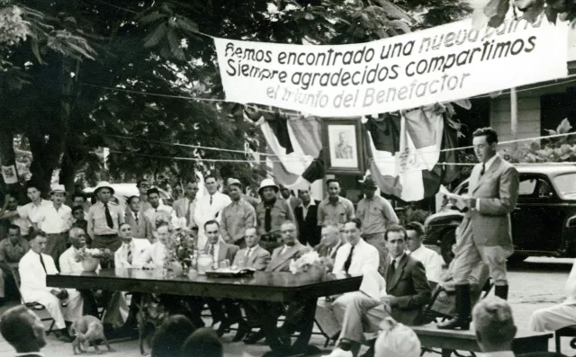 Wilhelm Steiner auf einer Veranstaltung in der Dominikanischen Republik Wilhelm Steiner auf einer Veranstaltung in der Dominikanischen Republik