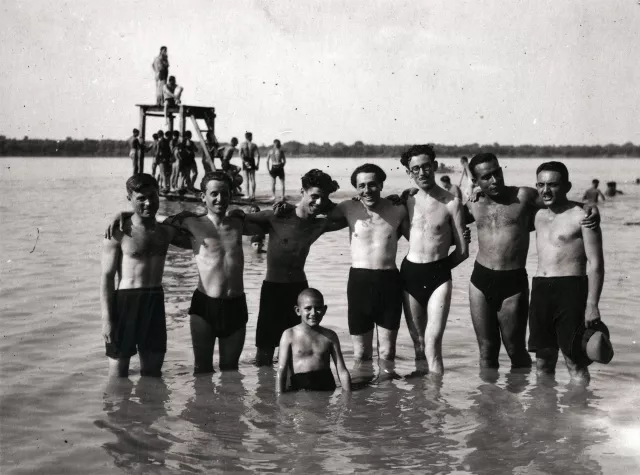 Marco Aroyo and friends