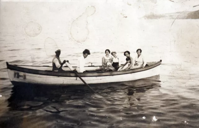 David Elazarov and his sister Rozalia Navon on an excursion to Varna David Elazarov and his sister Rozalia Navon on an excursion to Varna