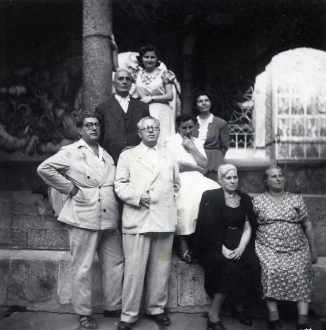 Eshua Almalech's father Aron Almalech and his second mother Luna Almalech before their leaving for Israel