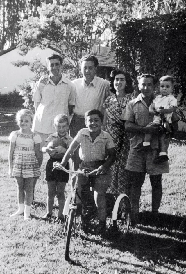 Haim Molhov with his relatives in Israel Haim Molhov with his relatives in Israel