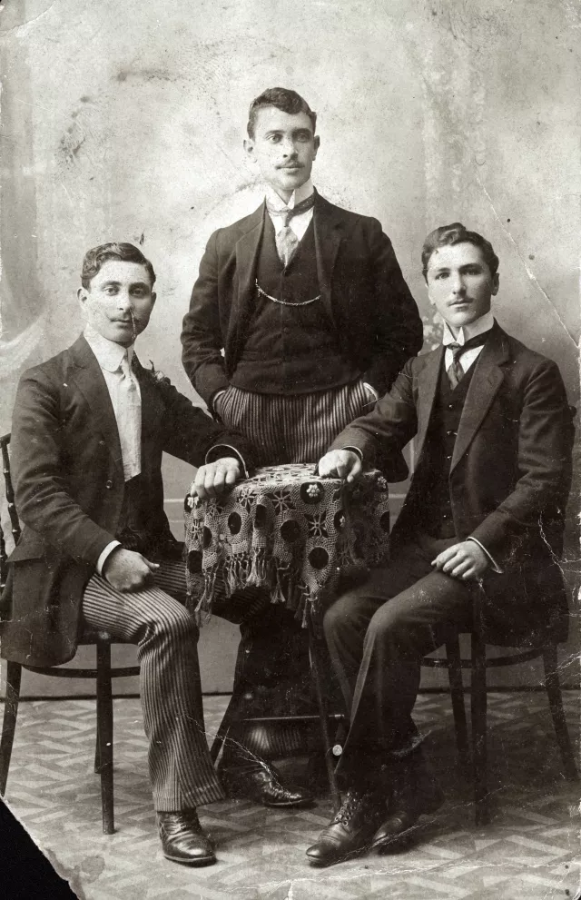 Yomtov Geron with friends