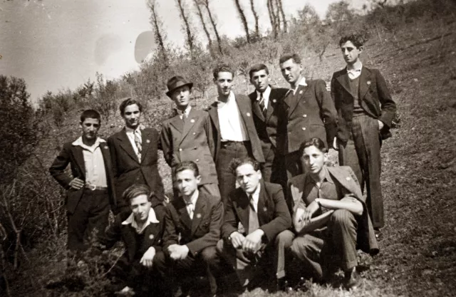 Mazal Asael's husband Mois Asael together with some Jews from Dupnitsa