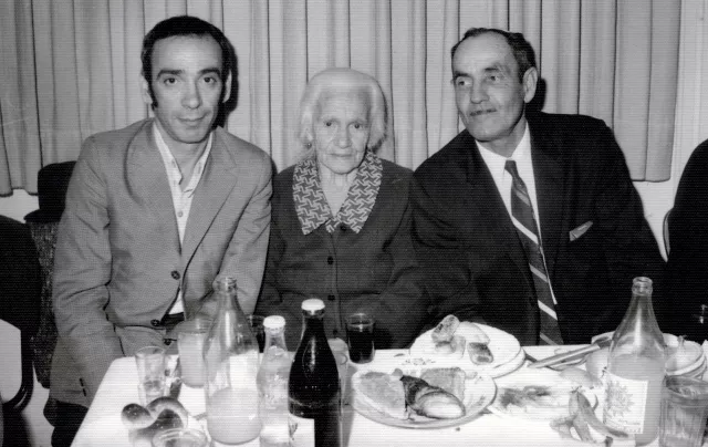 Mazal Asael's mother Delicia Eshkenazi and brothers Eliezer and Samuil Eshkenazi Mazal Asael's mother Delicia Eshkenazi and brothers Eliezer and Samuil Eshkenazi