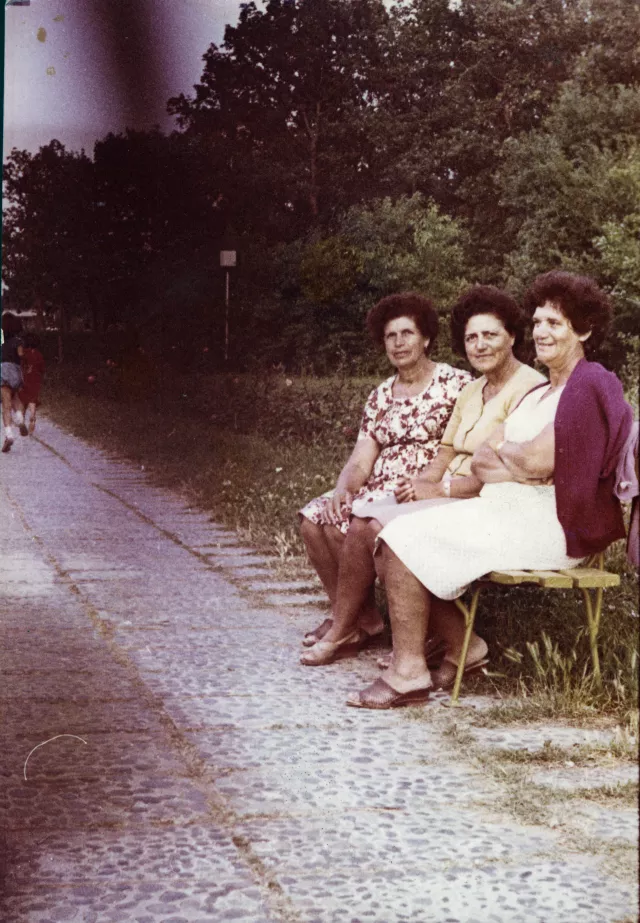 Roza Anzhel, Ester Galvy, Rebeka Varsano