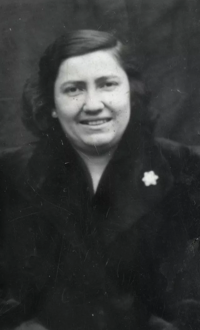 Senyora Geron Senyora Geron