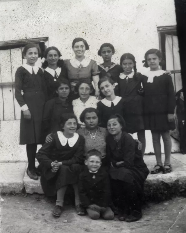 Regina Grinberg with friends from Maccabi