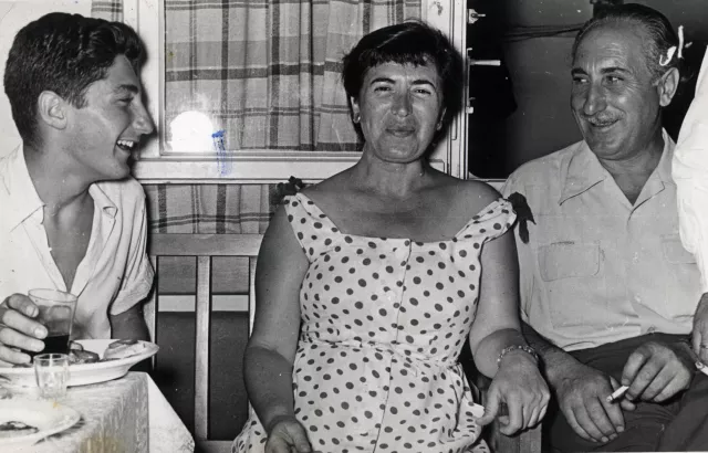 Alex, Gizela and Eliezer Anski