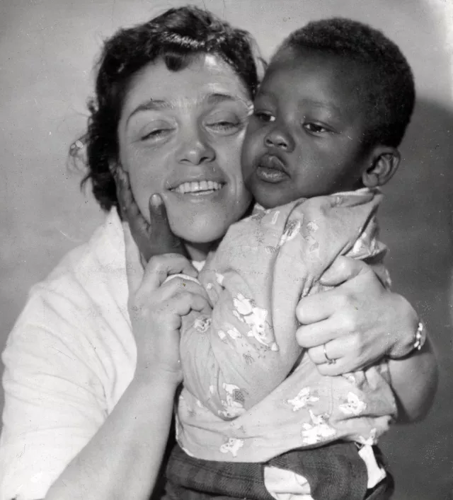 Sophie Pinkas with a patient