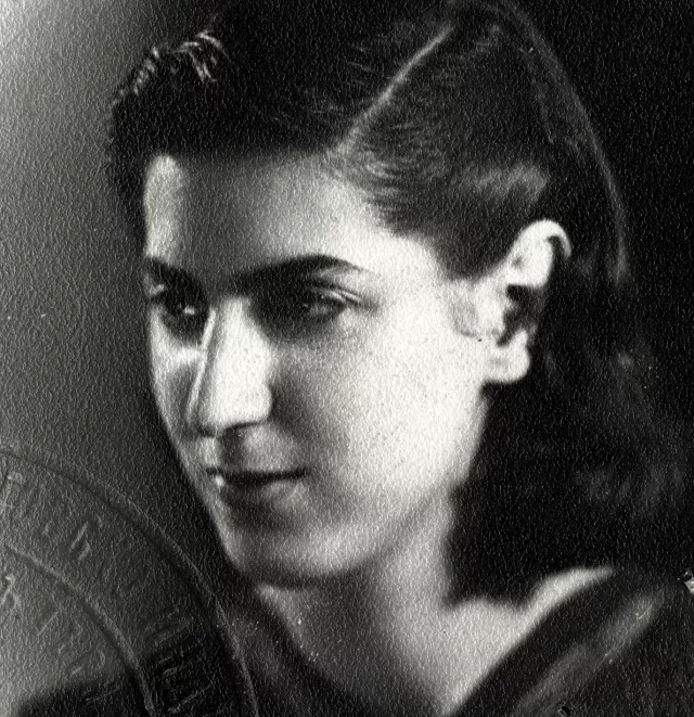 Anna Danon's sister Ester Rubenova