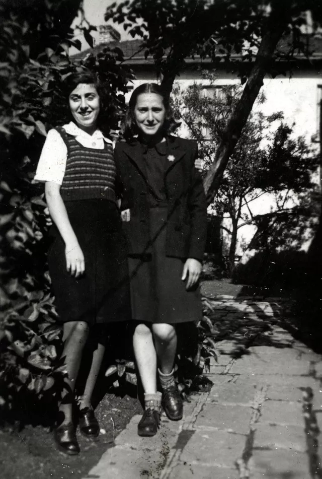 Anna Danon with her friend Estrea