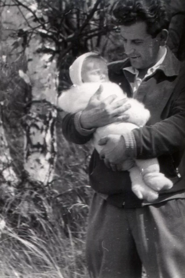 Harry Fink with his daughter Jenny