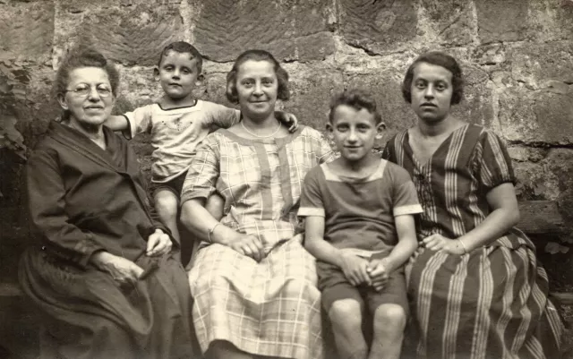 Jan Fischer and relatives Jan Fischer and relatives