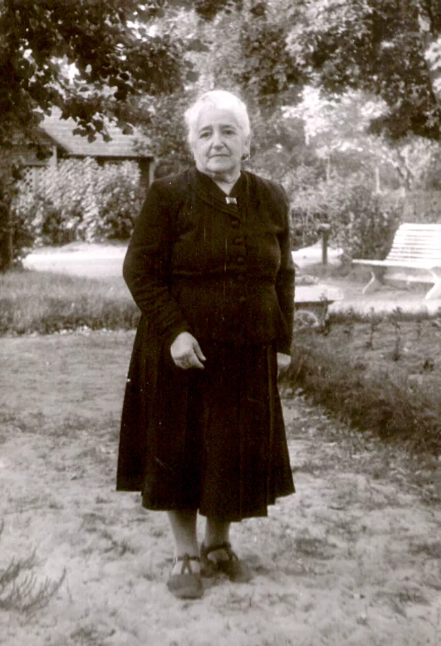 Frieda Berkovits Frieda Berkovits