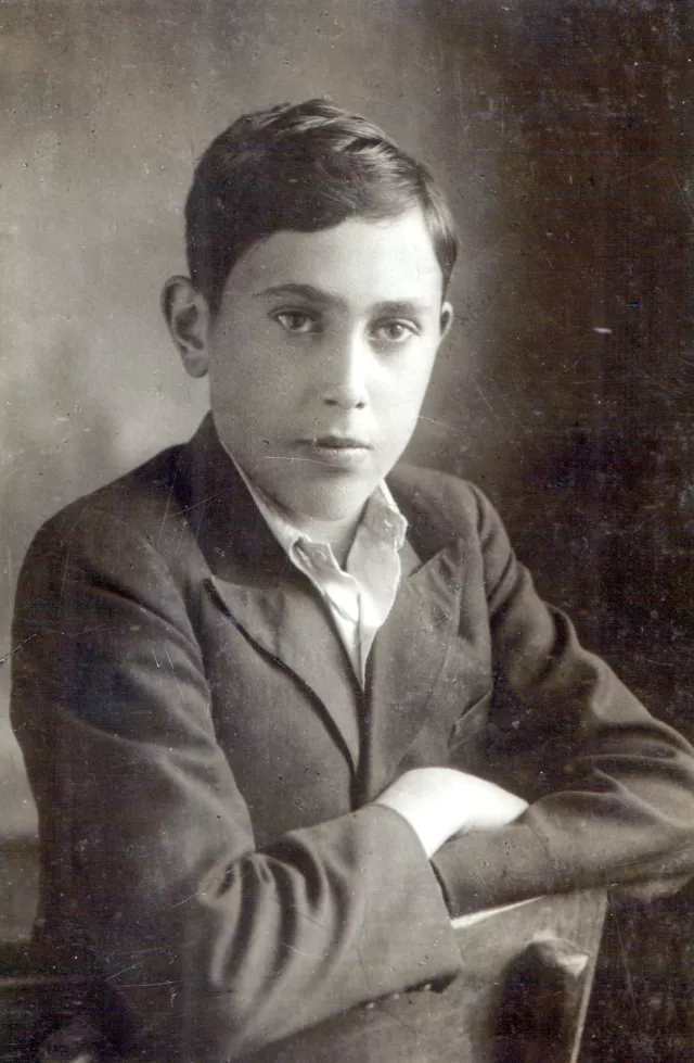 Lev Zakh