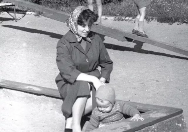 Revekka Blumberg with her son Nevil Blumberg