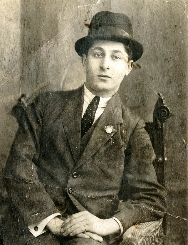 Vera Erak's uncle Jakob Bondy