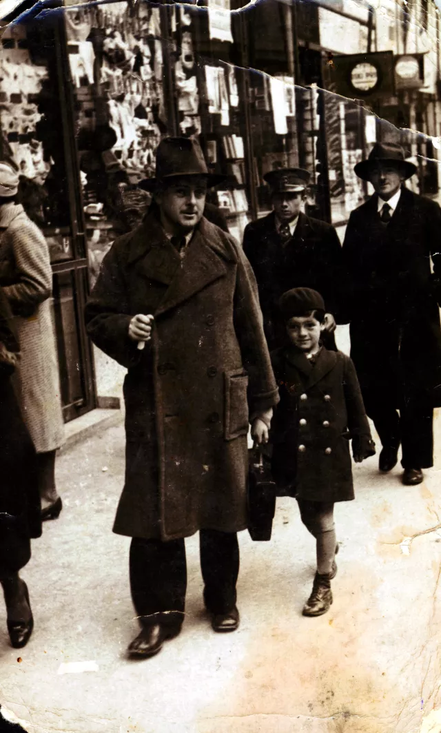 Israel, Albert and  Jakov Eskenazi