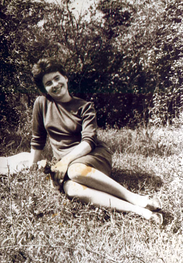 Jozsef Faludi's youngest cousin Ilona Fogler Jozsef Faludi's youngest cousin Ilona Fogler