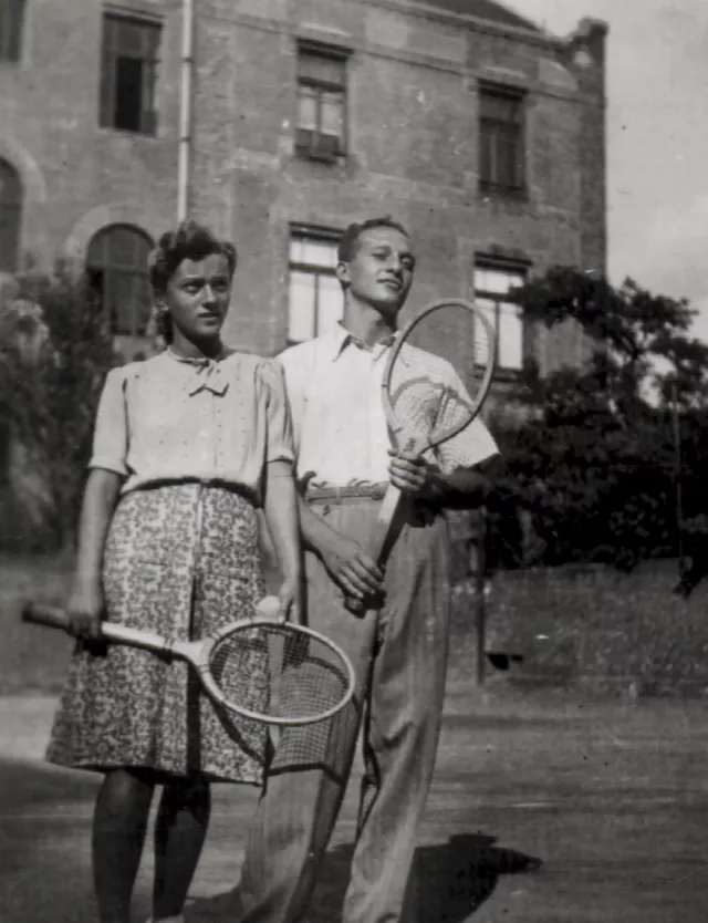 Preisz Györgyné elsõ férjével