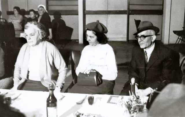 Hana Gasic's mother, Flora Montiljo at a seder in the Sarajevo Jewish community Hana Gasic's mother, Flora Montiljo at a seder in the Sarajevo Jewish community