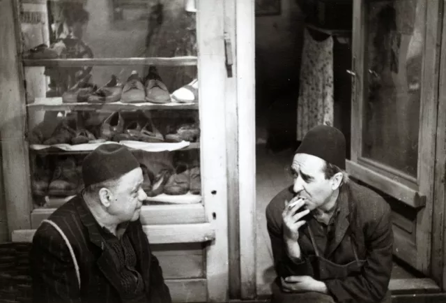 Hana Gasic's father Menahem Montiljo acting in the TV drama 'Simha'