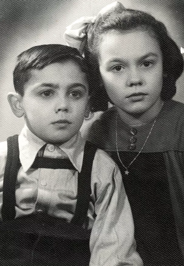 Portrait of Hana Gasic and her brother Rafael Montiljo Portrait of Hana Gasic and her brother Rafael Montiljo