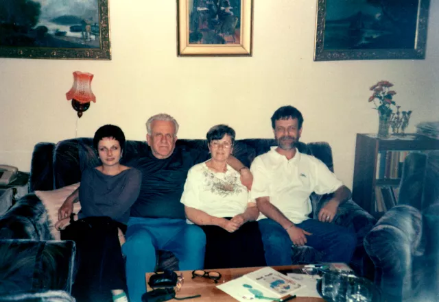 Grün László és családja