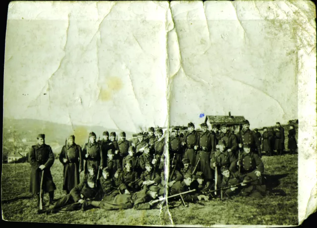 Schwarz Ernõ munkaszolgálatban Schwarz Ernõ munkaszolgálatban