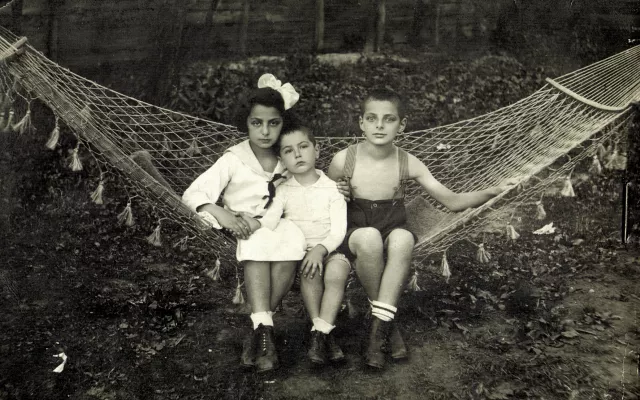 Bence Miklós és testvérei