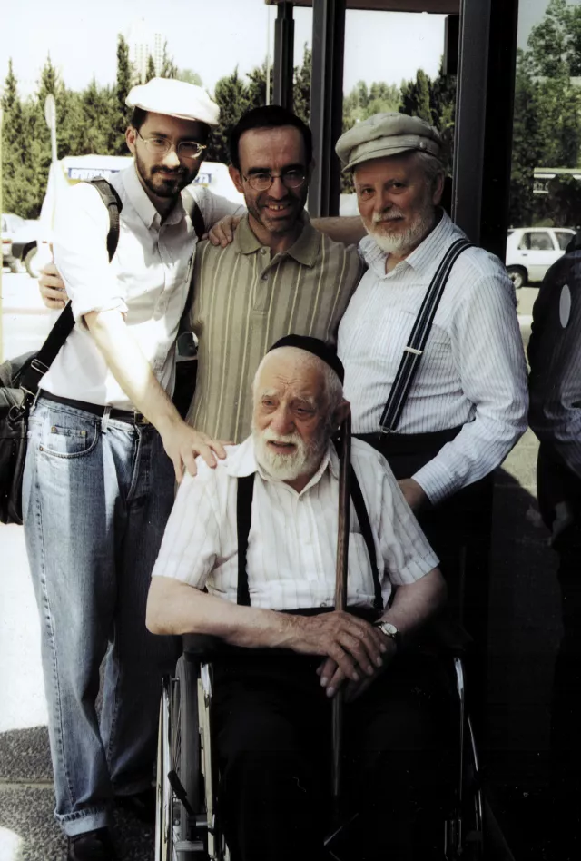 Stern József és Hirschberg Frigyes a fiaikkal Stern József és Hirschberg Frigyes a fiaikkal