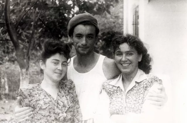 Lidia  Korotina, her husband Mikhail Shoihet, and her friend Nina (last name not given)