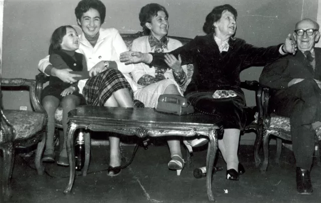 Yevsey Liberman, his wife Regina Gorovits-Liberman and other family members