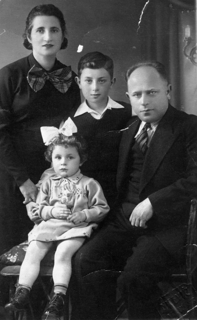 Ranana Malkhanova and her family