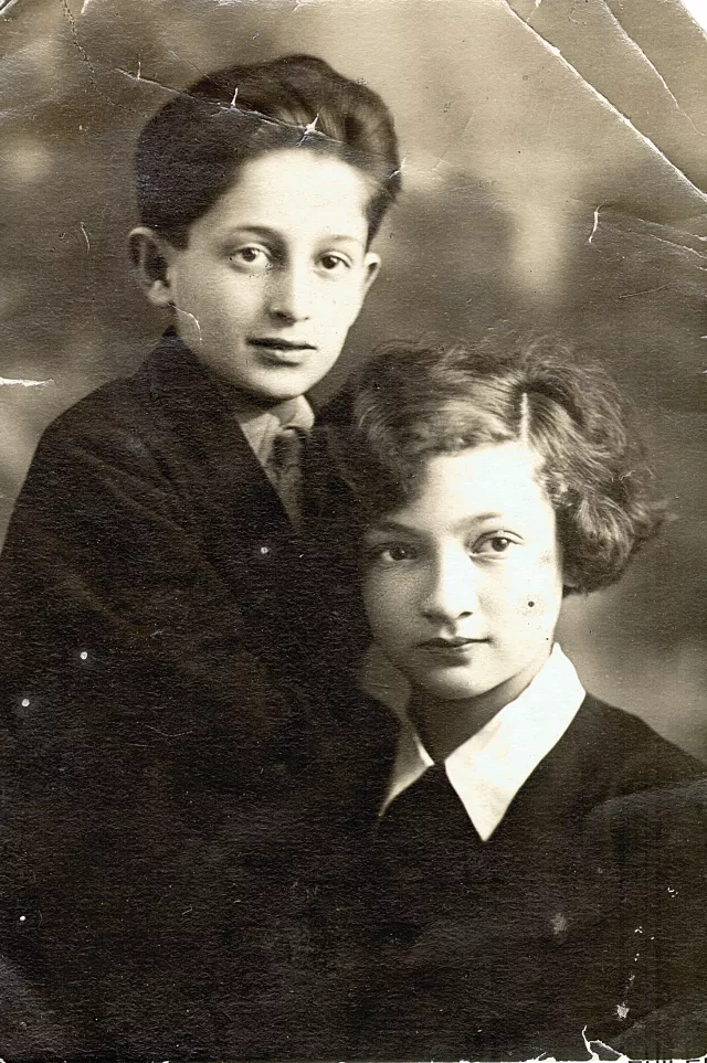Lev Kopelovich with his cousin Sofia