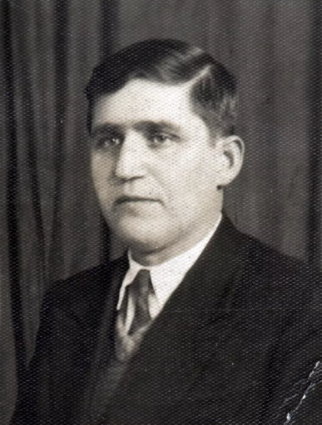 Leon Levi's unknown relative Leon Levi's unknown relative