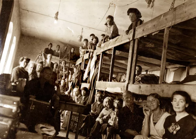 Mass accommodation in Opole ghetto.