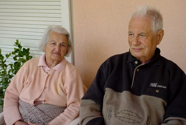 Avram Sadikario and his wife Dzamila Kolonomos
