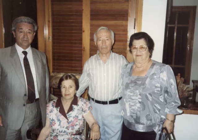 Ivan Barbul with his brother Moisey Rybakov and his sisters Anyuta Rabinovich and Nehoma Abramovich