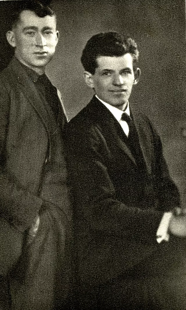 Lubov Ratmanskaya's uncle Noah Ratmansky, and his nephew Mikhail Ratmansky Lubov Ratmanskaya's uncle Noah Ratmansky, and his nephew Mikhail Ratmansky