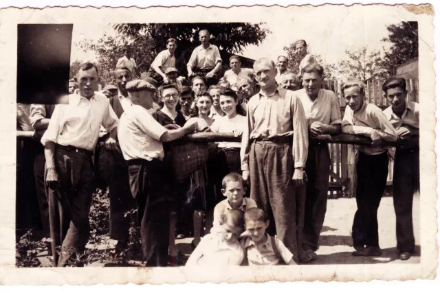 Osias Leinweber and David Froim in Aparatorii Patriei camp