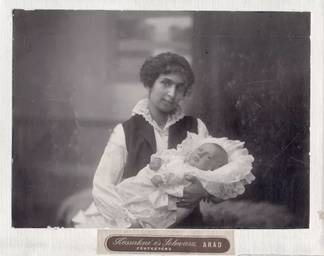 Popper Sándorné  és Popper András