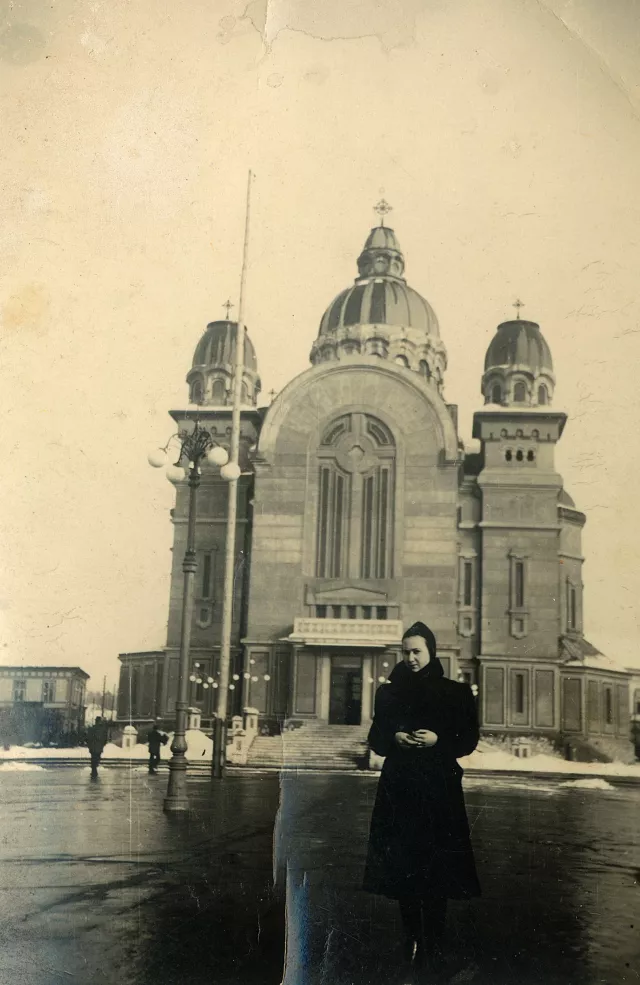 A divatos Steinmetz Bella, az akkori Almásiné