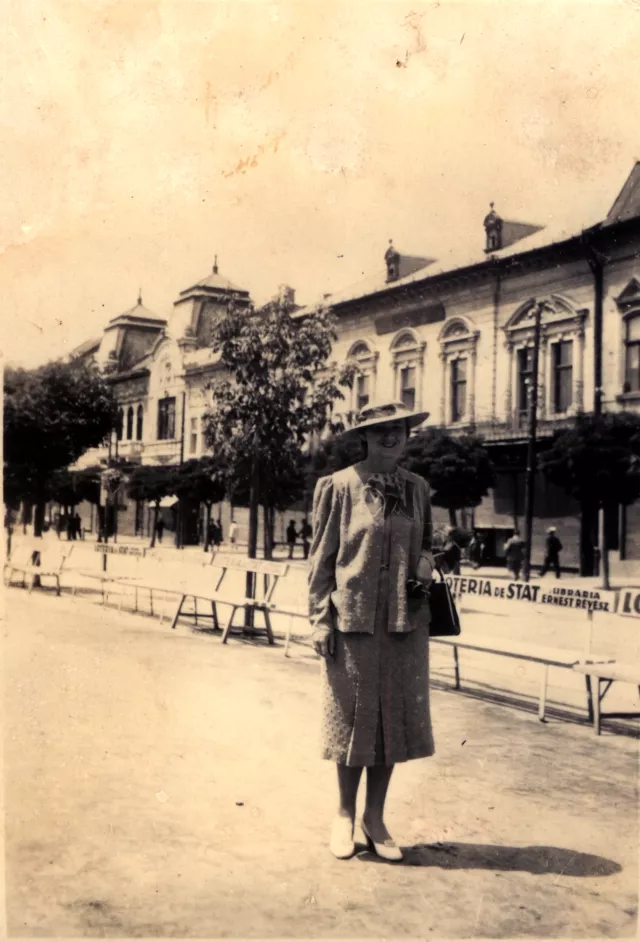 Steinmetz Bella fiatalasszonyként